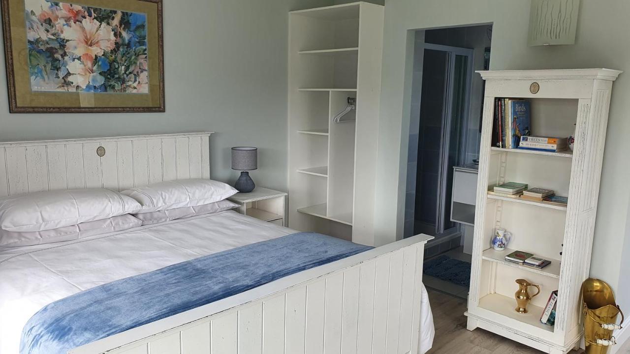 Modern Solar Powered 1 Bed Studio Apartment With Amazing Views Plettenberg Bay Eksteriør bilde