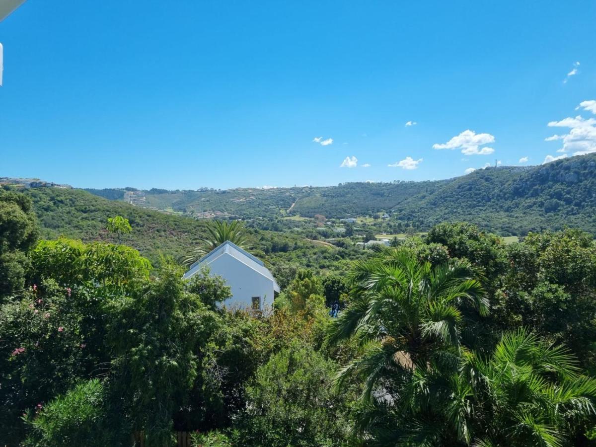 Modern Solar Powered 1 Bed Studio Apartment With Amazing Views Plettenberg Bay Eksteriør bilde