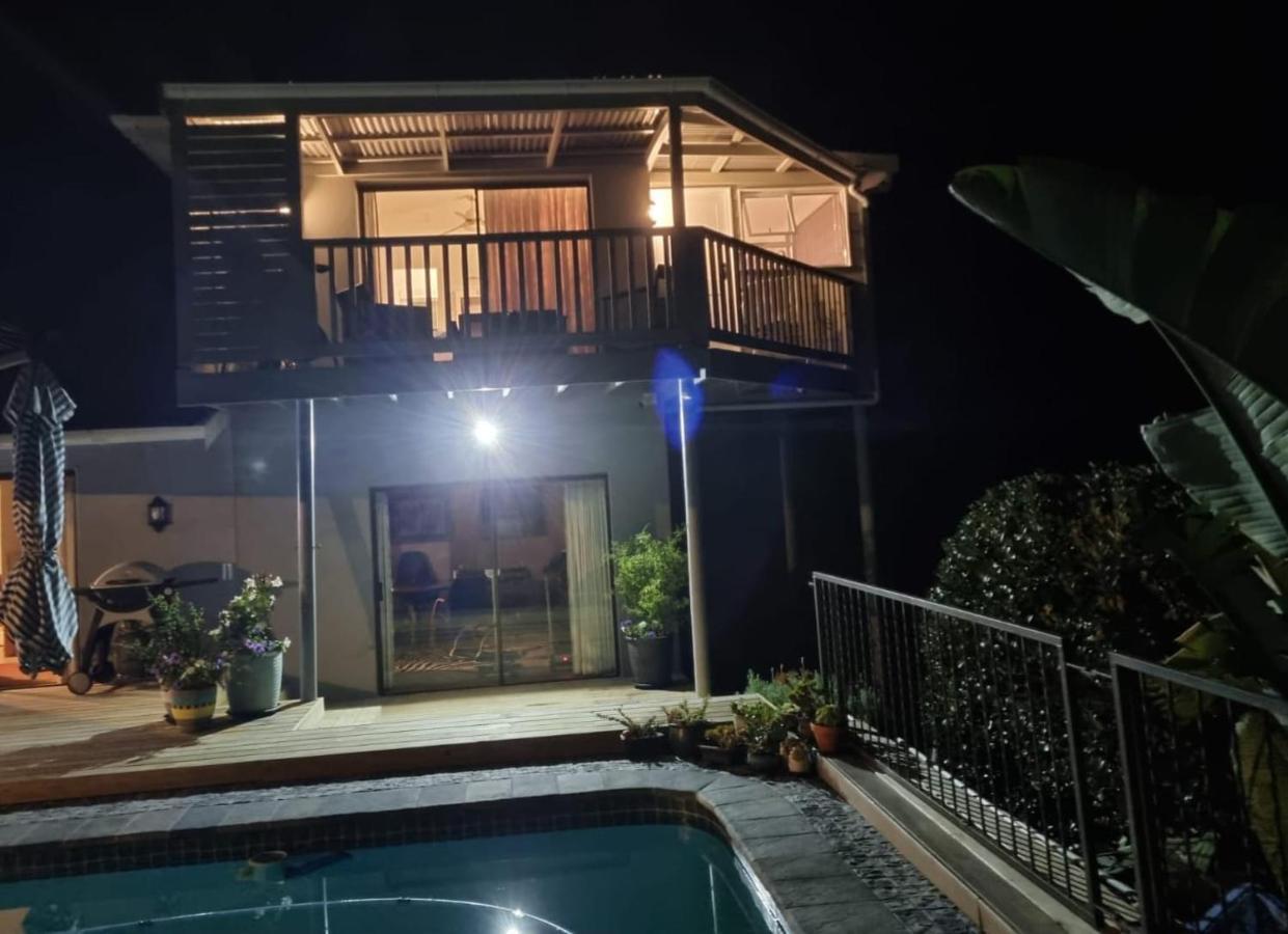 Modern Solar Powered 1 Bed Studio Apartment With Amazing Views Plettenberg Bay Eksteriør bilde