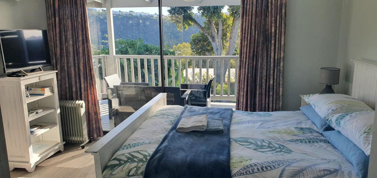 Modern Solar Powered 1 Bed Studio Apartment With Amazing Views Plettenberg Bay Eksteriør bilde