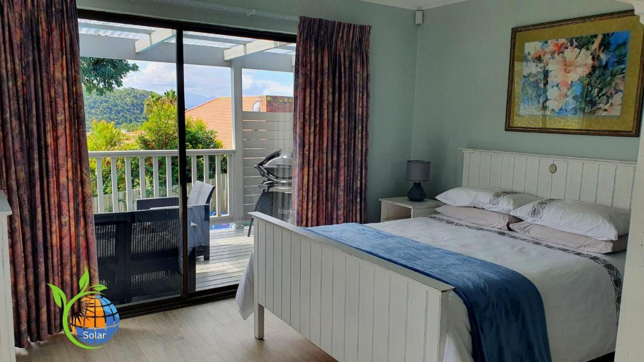 Modern Solar Powered 1 Bed Studio Apartment With Amazing Views Plettenberg Bay Eksteriør bilde