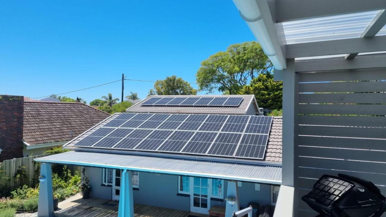 Modern Solar Powered 1 Bed Studio Apartment With Amazing Views Plettenberg Bay Eksteriør bilde